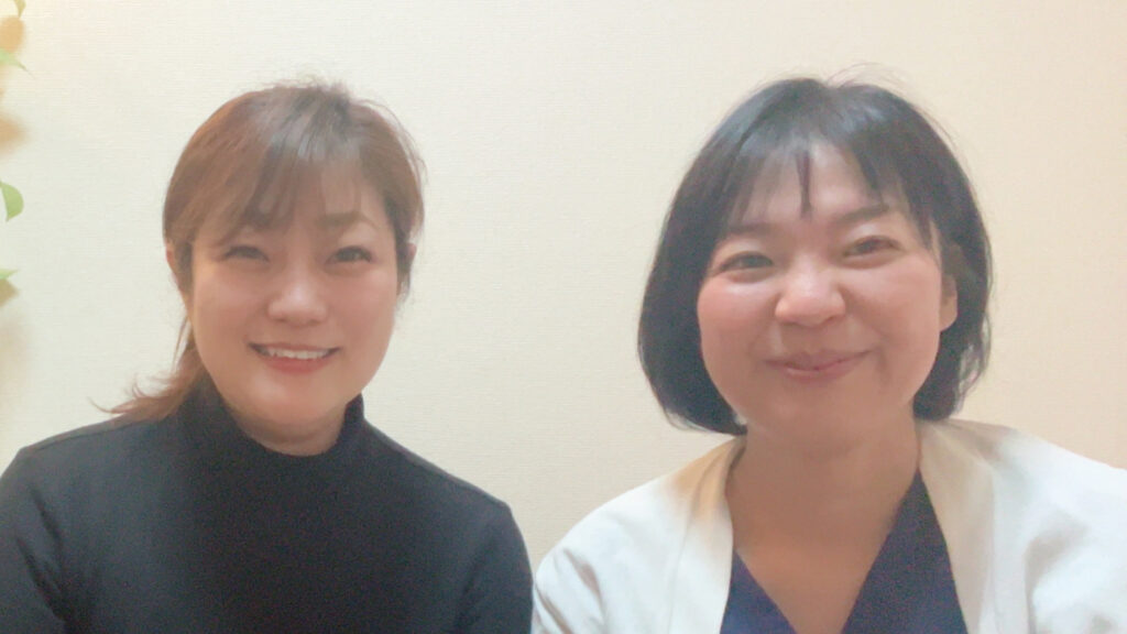 緑の整体院院内にて患者のYさんと一緒に撮った写真画像
