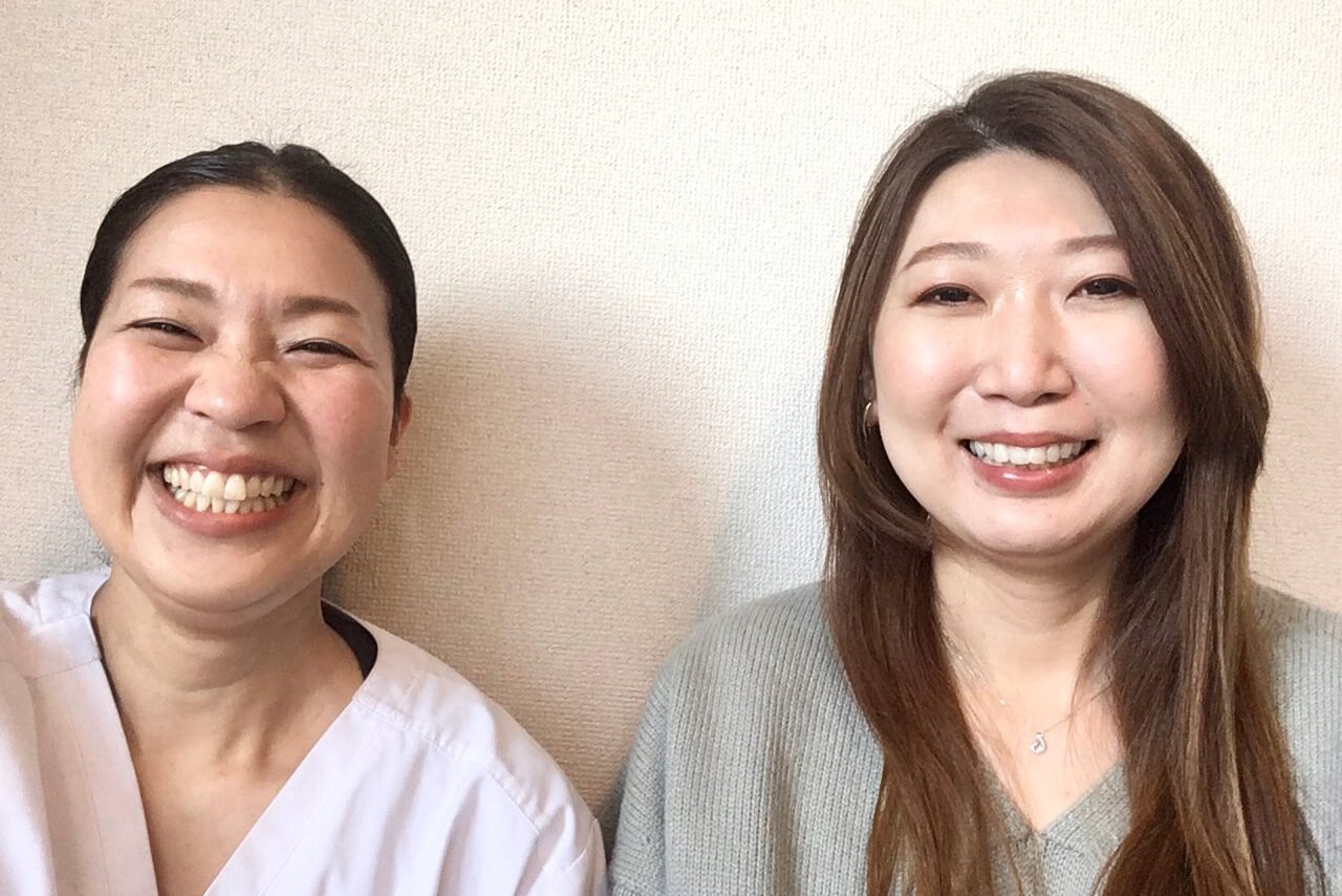 緑の整体院院内にて患者のTさんと一緒に撮った写真画像