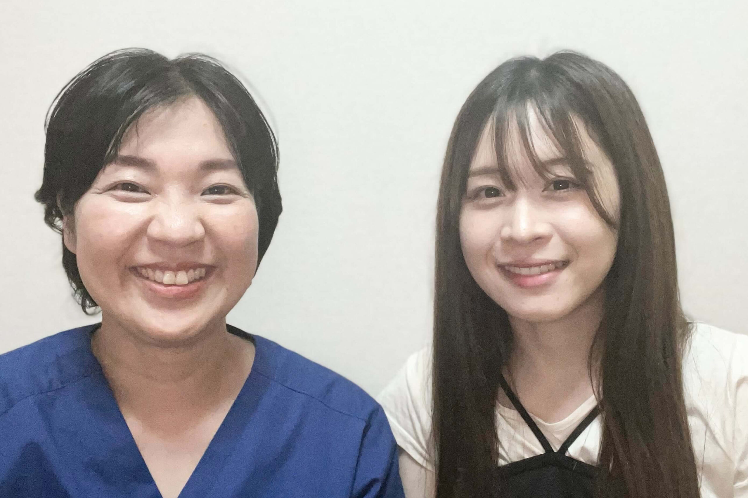 緑の整体院院内にて患者のHさんと一緒に撮った写真画像
